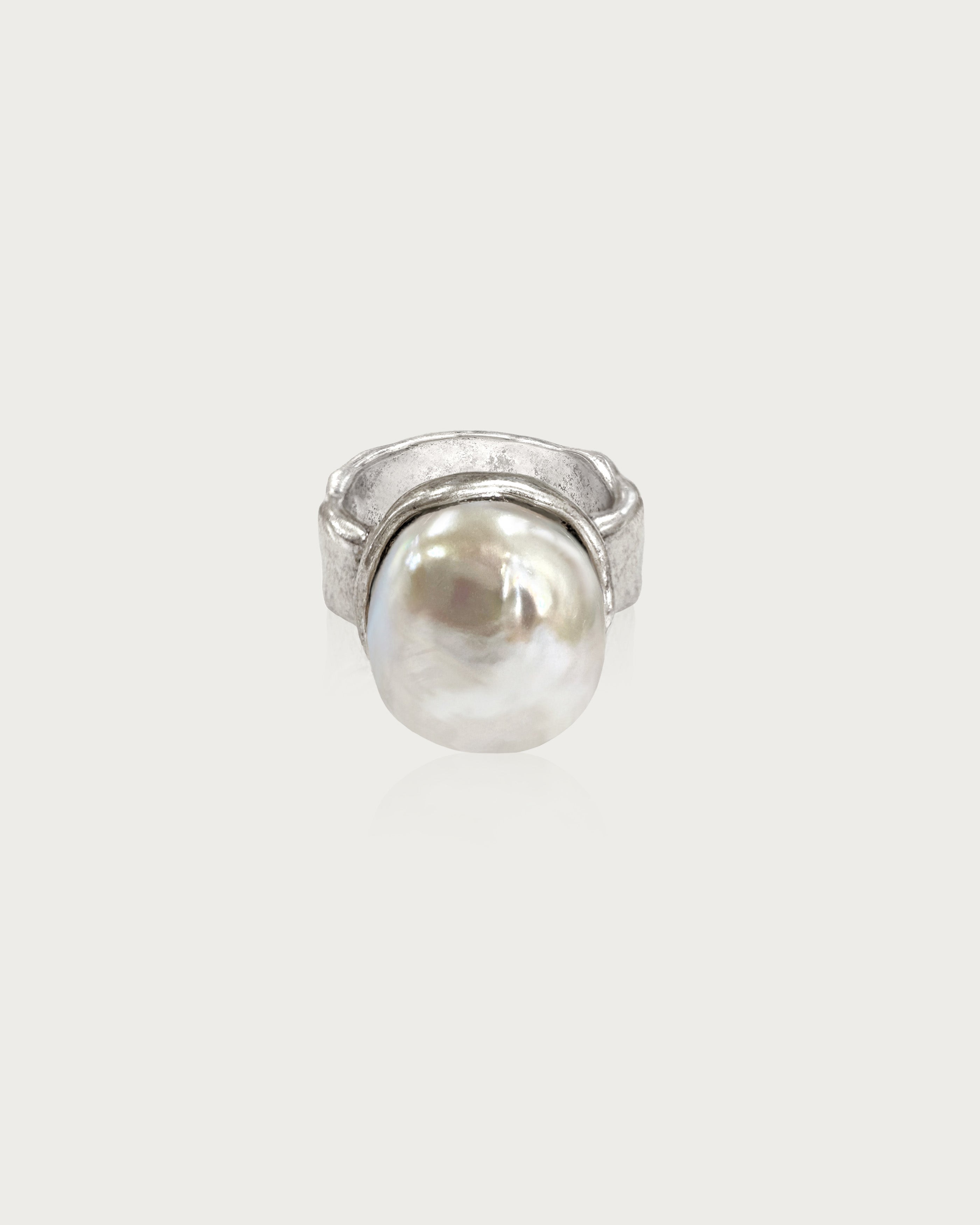 Iris Ring